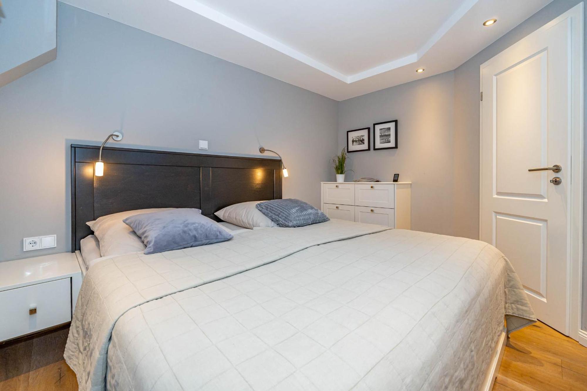 Aurora Apartment