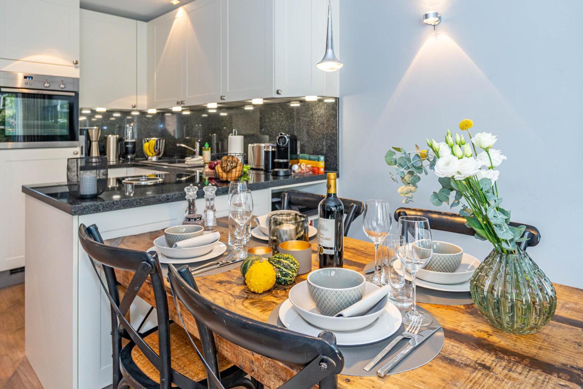 Aurora Apartment